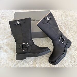 Vagabond Eyra Moto Boots - NIB - size 40 US 10 - black